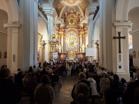  Poświęcenie różańców w wspomnienie NMP Różańcowej 