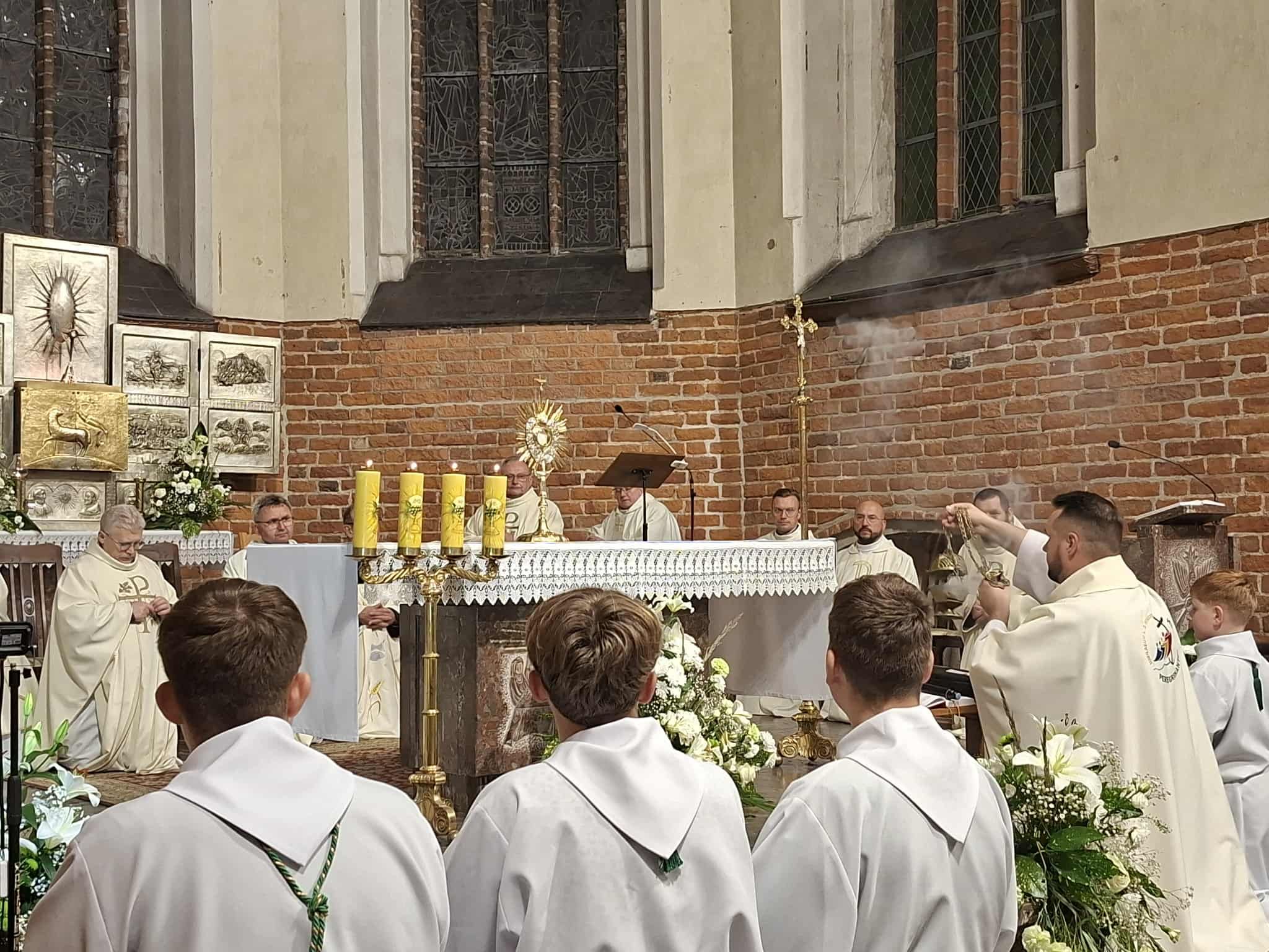  JUBILEUSZOWA PIELGRZYMKA DEKANATU 