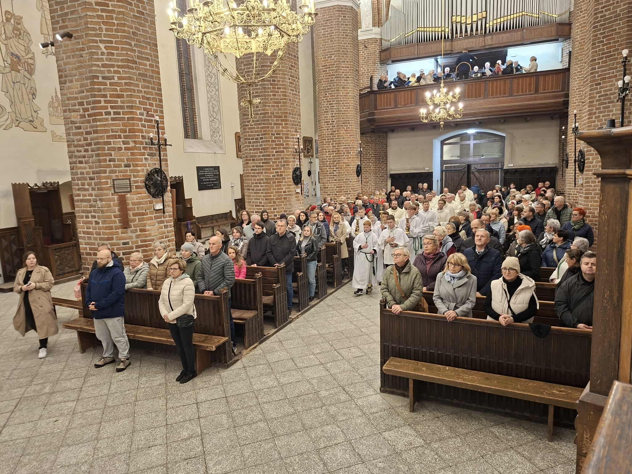  JUBILEUSZOWA PIELGRZYMKA DEKANATU 