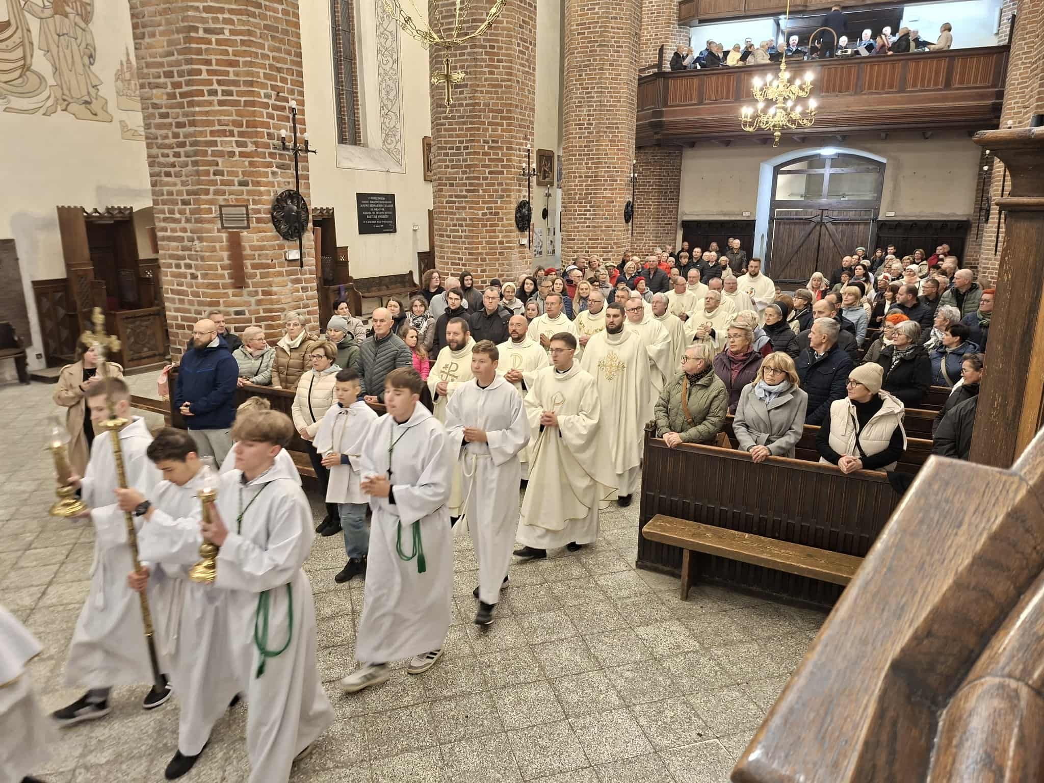  JUBILEUSZOWA PIELGRZYMKA DEKANATU 