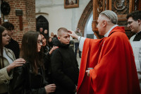  BIERZMOWANIE I 33 ROCZNICA USTANOWIENIA BAZYLIKI W CHOJNICACH 
