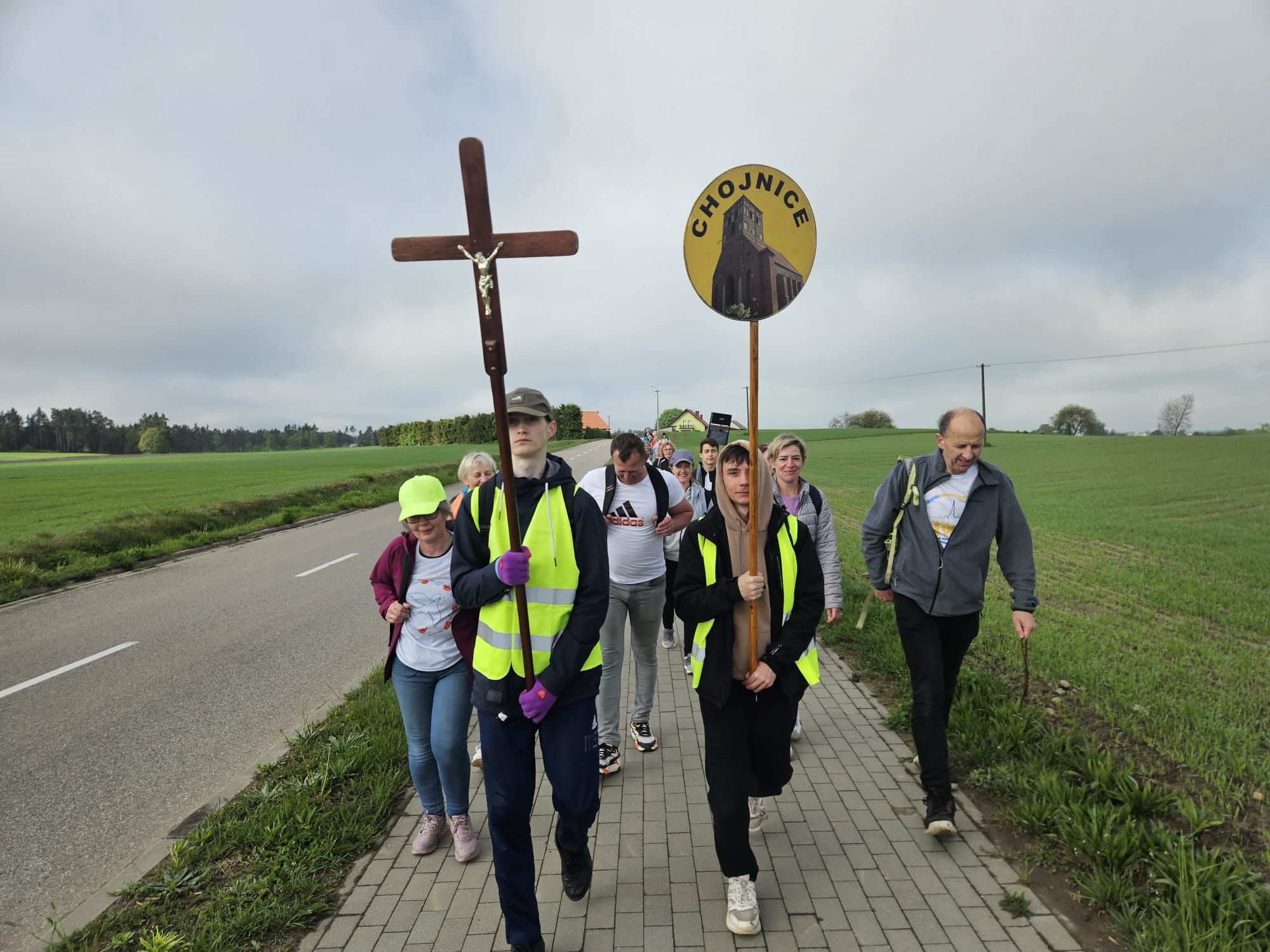  PIELGRZYMKA Z CHOJNIC DO WIELA 